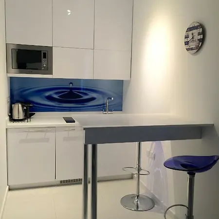 Modern Seaview * 레메소스