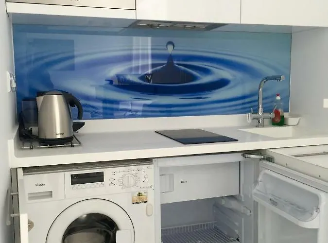 Modern Seaview Apartmán