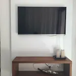 Modern Seaview Apartment *